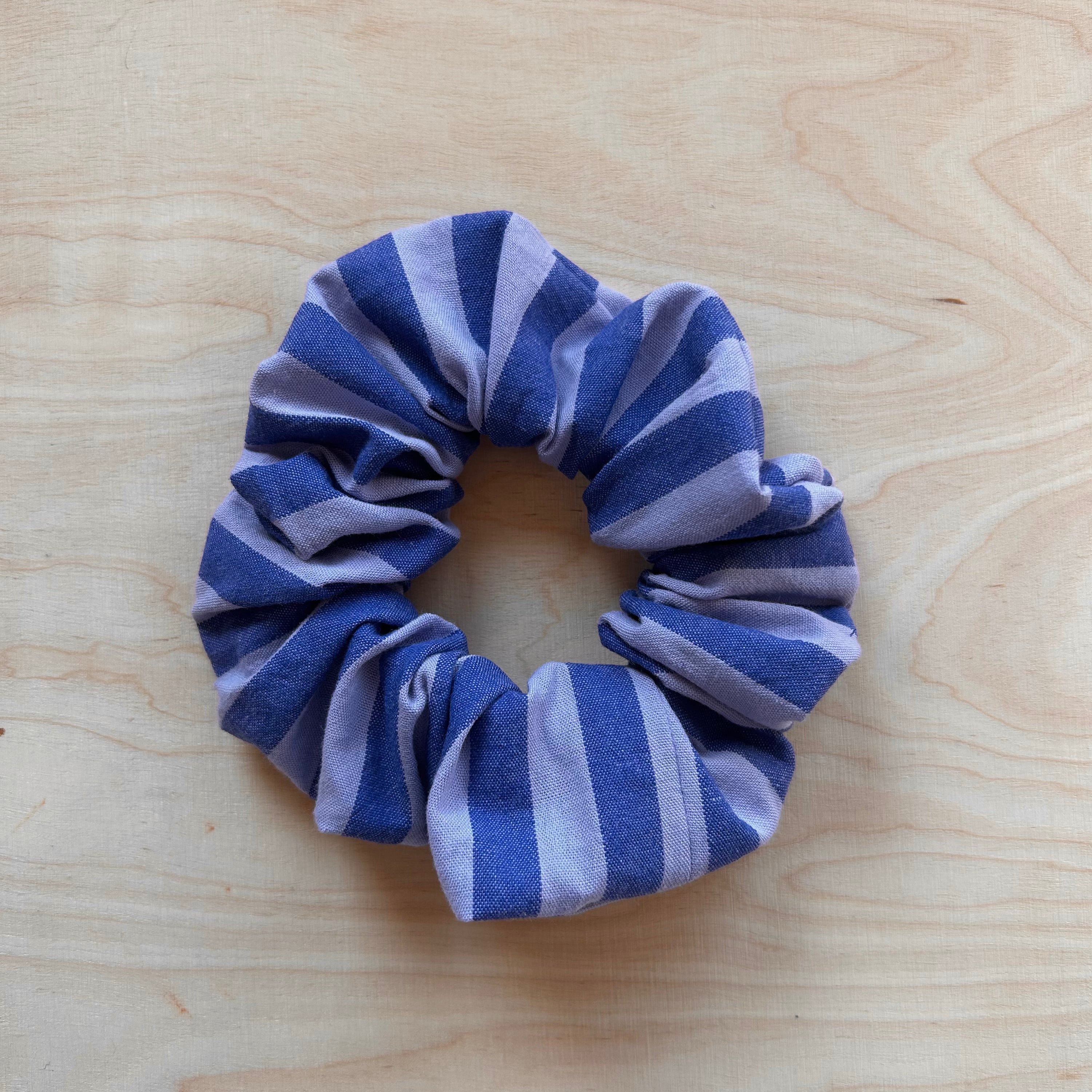 Scrunchie - Laura