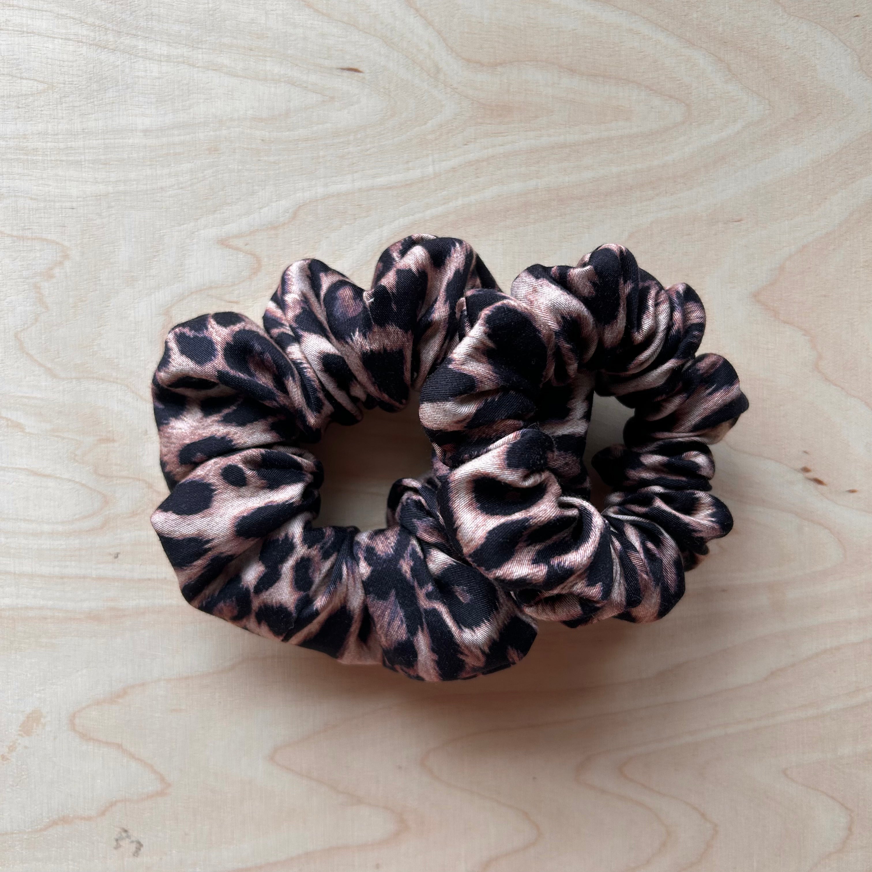 Scrunchie - Leo