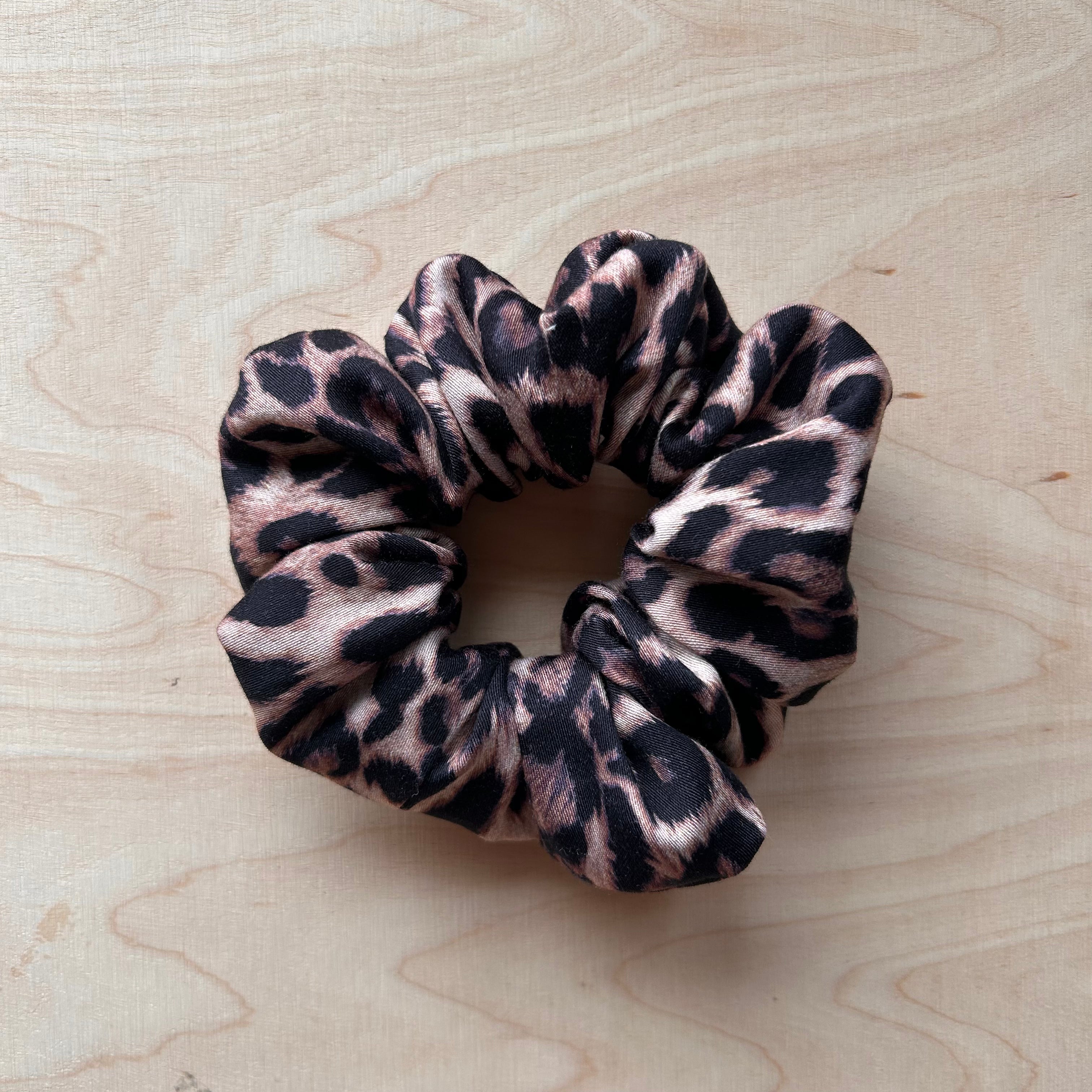 Scrunchie - Leo