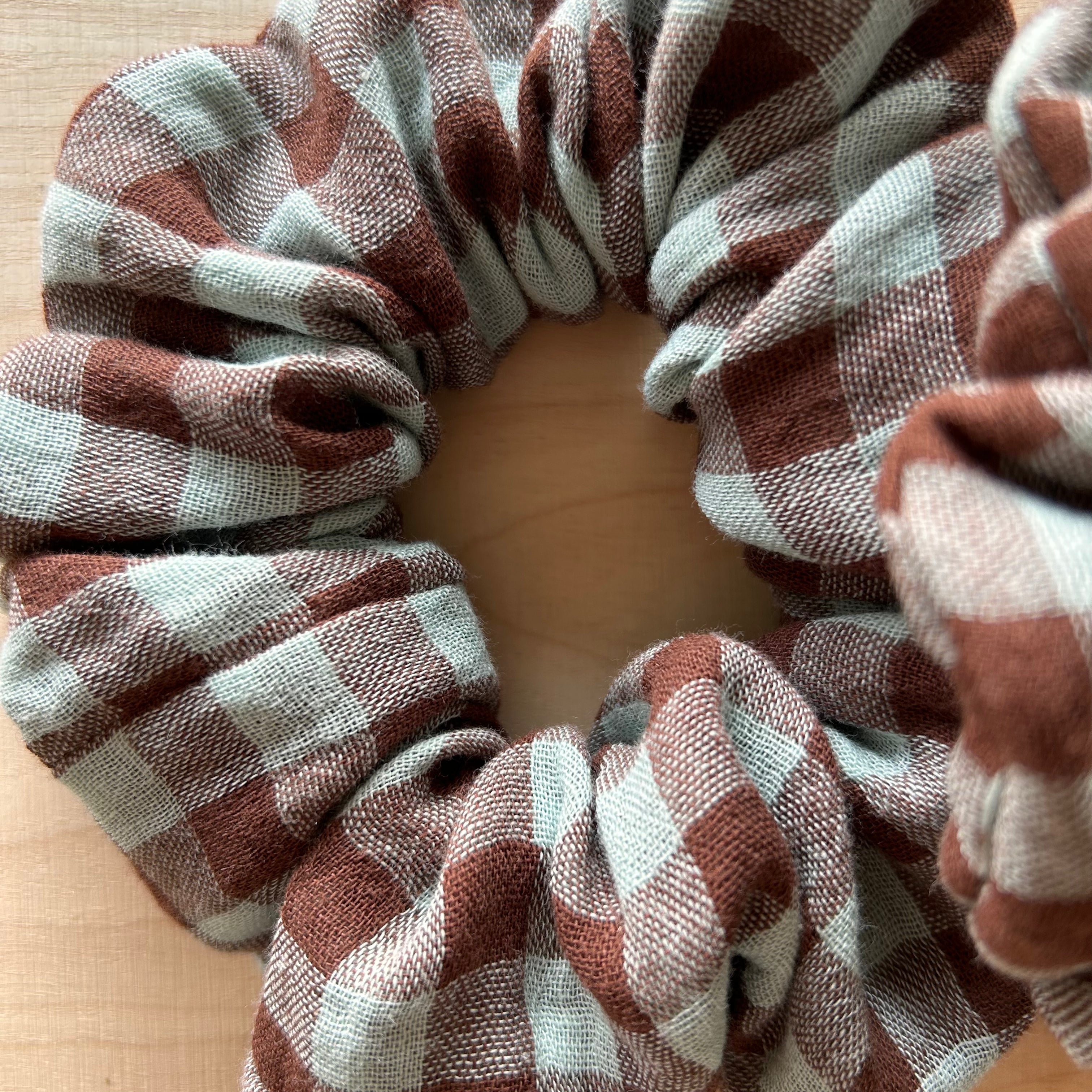 Scrunchie - Romina